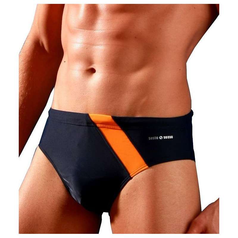 Sesto Senso ujumistrikood