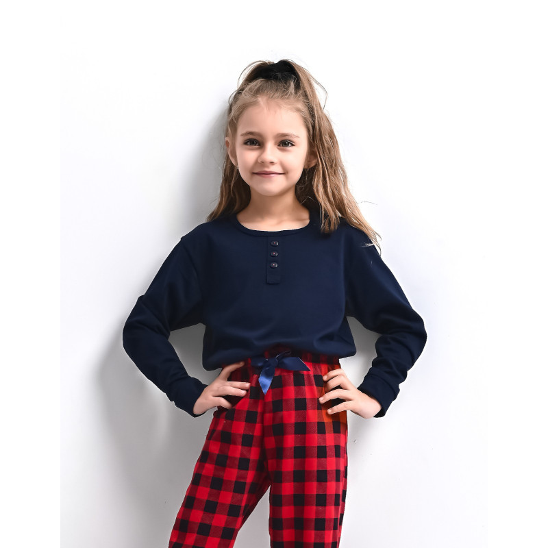 Sensis tüdrukule pidžaamad