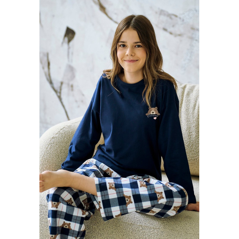 Taro tüdrukule pidžaamad