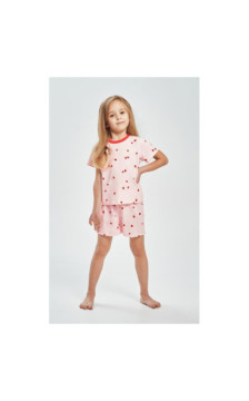 Taro tüdrukule pidžaamad