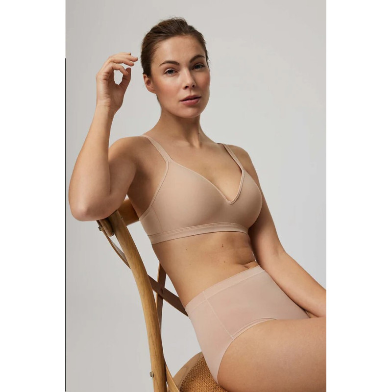 Ysabel Mora aluspüksid