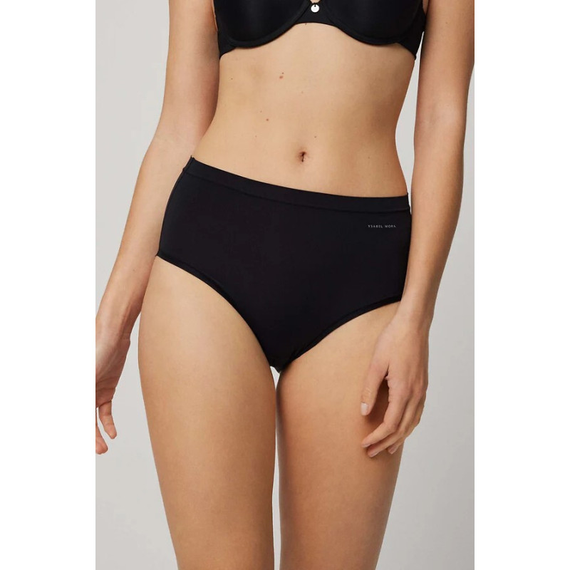 Ysabel Mora aluspüksid