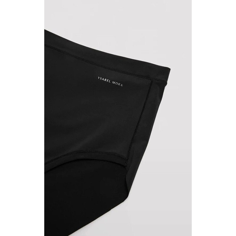 Ysabel Mora aluspüksid